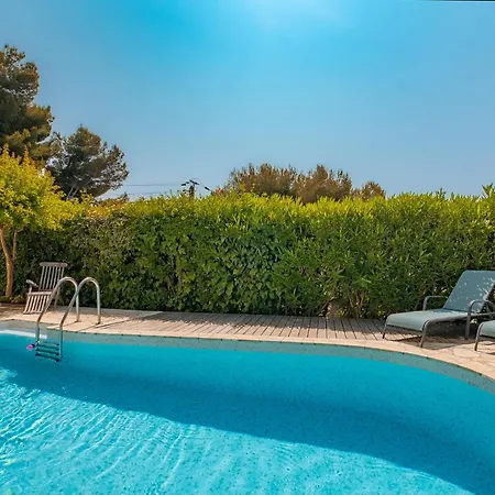 Beautiful Home In Eze エズ